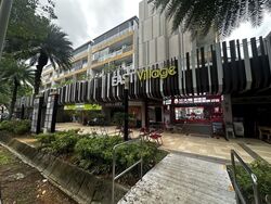 East Village (D16), Retail #585995801